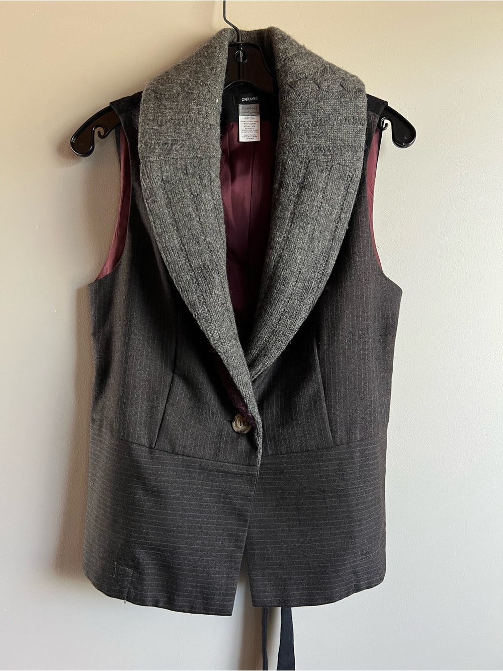 Preloved Handcut Wool Vest Size 8 Gray Shawl Collar Tie Back Made in Canada